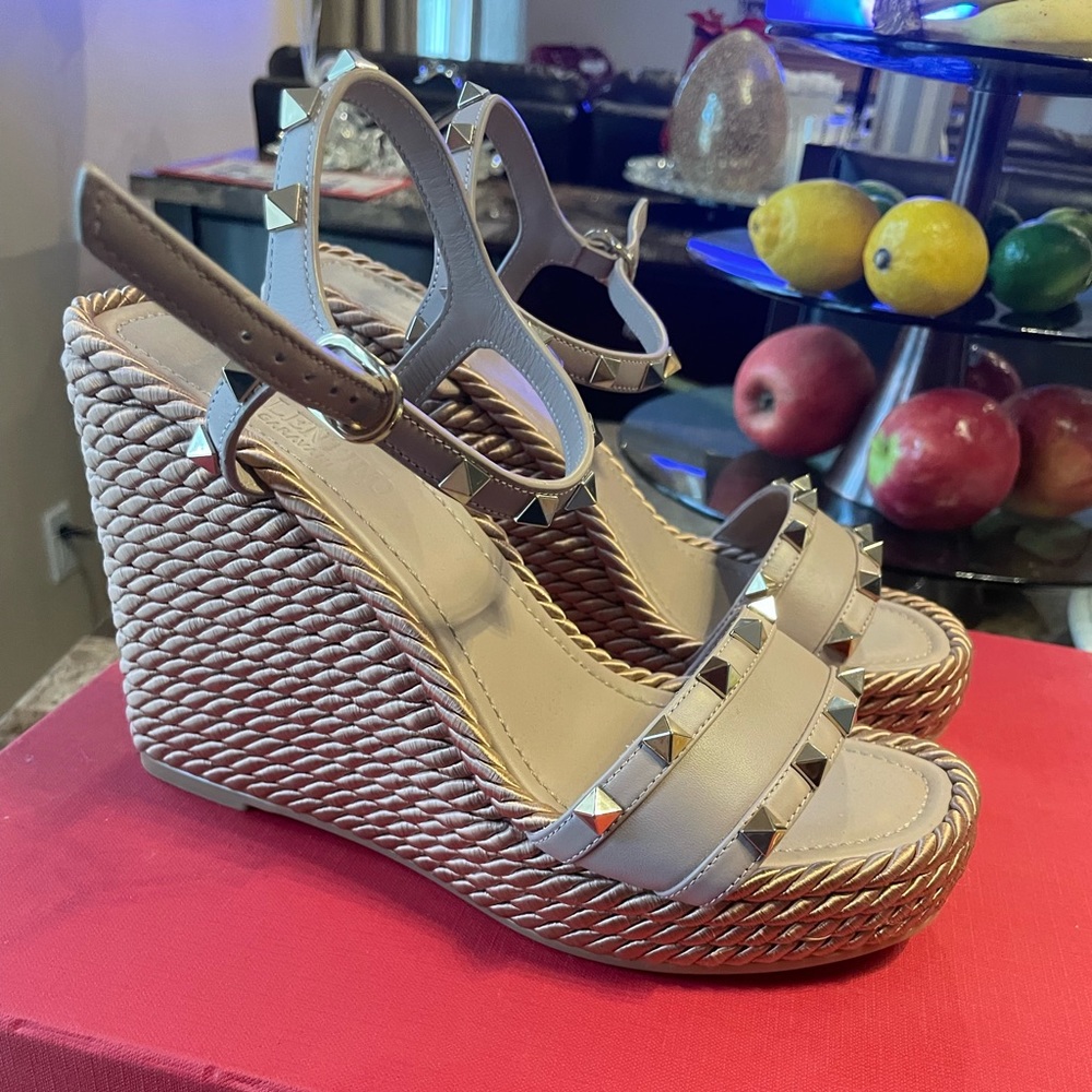 VALENTINO LEATHER ESPADRILLE WEDGE-SANDALS